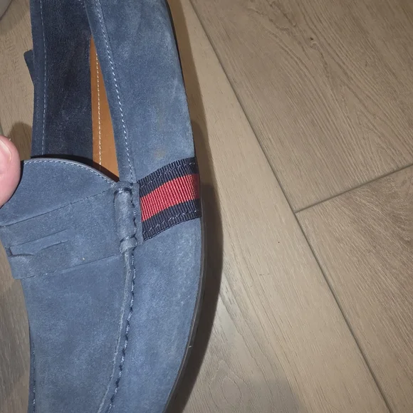 Gucci Navy Suede Loafers with Red Stripe - Picture 3 of 5